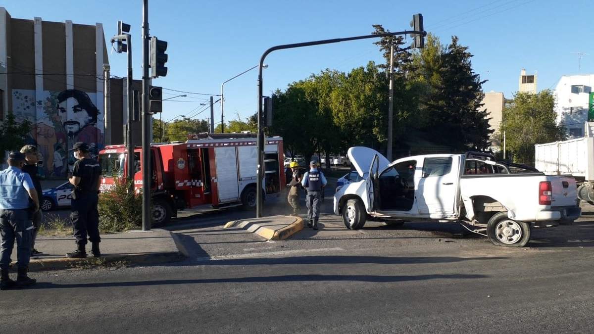 Accidente vial en Neuquén. Fuente: (Twitter)