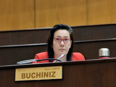 Proponen crear vouchers educativos para financiar a alumnos de escuelas privadas en Neuquén