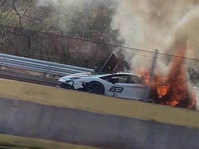 Captan en video incendio de un Lamborghini Aventador en la Autopista del Sol
