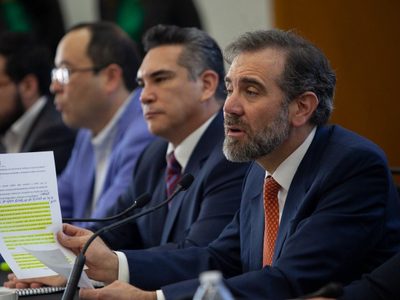 El INE cierra el ciclo Lorenzo Córdova