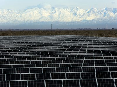 Mendoza: Rodolfo Suárez inauguró el Parque Solar de Santa Rosa