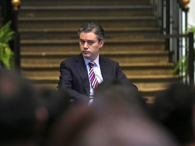 Nuño pide 'paciencia y madurez” antes de modificar reforma educativa