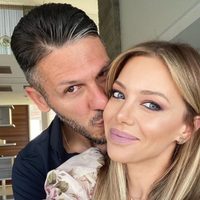 "Desde la ambulancia": Evangelina Anderson y Martín Demichelis se llevaron el susto de sus vidas