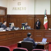 Alertan por aval de la Corte al bloqueo de cuentas bancarias sin orden judicial
