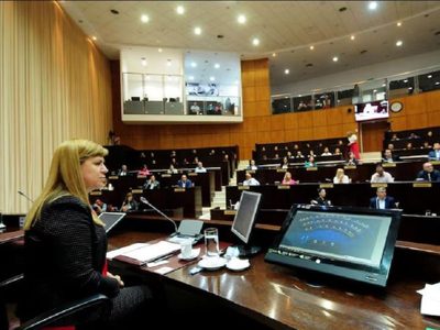 El Frente Neuquinizate difundió un comunicado en repudio al escándalo en la Legislatura