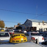 Un taxista de Cutral Co fue asaltado; el ladrón le puso un arma en la cabeza