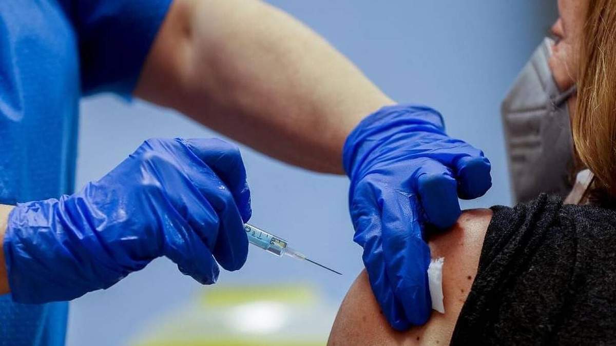 Avanza la vacunación contra el coronavirus. Fuente: (Twitter)