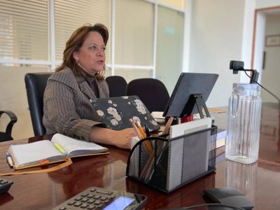 Martha Delgado niega acusaciones sobre presunta "vacunación clandestina" en la Cancillería