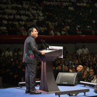 Gobernador de Chiapas presume en su primer informe que logró “restaurar la paz”