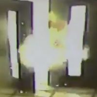 Explota artefacto en la entrada del Episcopado Mexicano (Video)