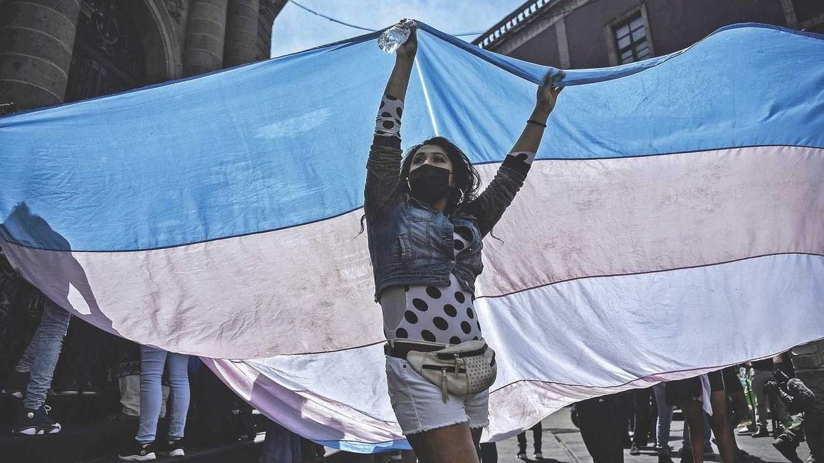 Mujeres trans. Todo en contra