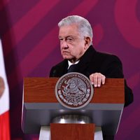AMLO presentará pruebas contra el Centro Prodh en el caso Ayotzinapa