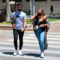 Exclusividad, lujo y buen vestir: el novio de Rocío Flores, Manuel Bedmar, sorprende con su nueva compra