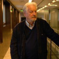 La ilusión del internet crea nuevas soledades: Marc Augé
