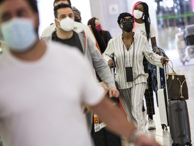 España se abre al turismo: relajan las restricciones con 10 países no europeos