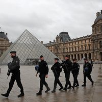 La campaña olímpica 'París 2024”, víctima colateral del ataque en el Carrousel du Louvre