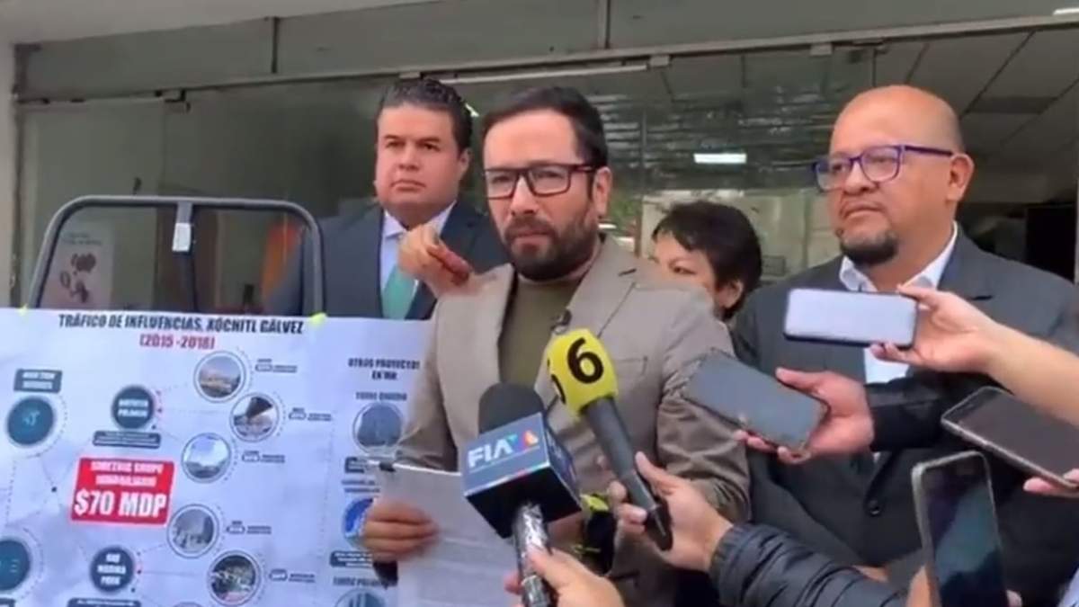 Víctor Hugo Romo y Gustavo García Arias
