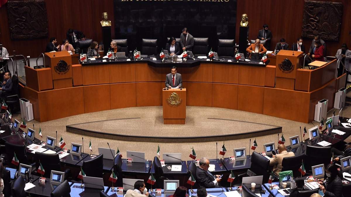 Comparecencia del secretario de Hacienda, Rogelio Ramírez de la O, en el Senado de la República.