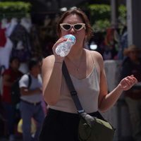 ¿Qué tipos de bebidas hay que evitar para mantener riñones saludables?