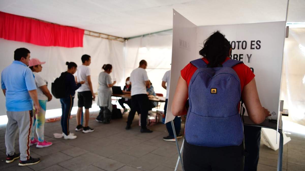Elecciones federales. Electorado polarizado
