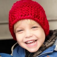 Hemos visto todo: Mirko y un look irresistible para días de lluvia que nos enamoró por completo