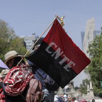 Segob y SEP refrendan diálogo con maestros ante el inicio del paro nacional de la CNTE