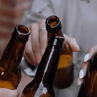 No tires las botellas de porrón: mirá cómo podés transformarlas en algo súper útil para tu cocina